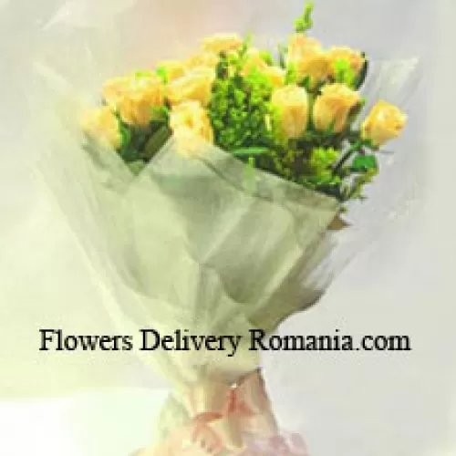 Bunch Of 11 Yellow Roses With Seasonal Fillers